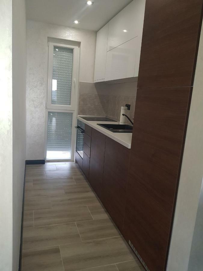 Divcibare Delux Apartman Exterior foto